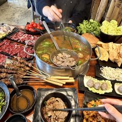 小涮与烤·酸汤牛肉·小烤串(时代天街店) User Photo