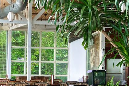 Chuon Chuon Bistro &  Bar