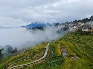 下一站(红河州红河跑马路店)