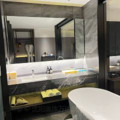 中街吊炉饼鸡蛋糕小吃部 User Photo