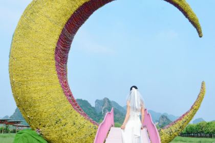 醉具人气餐厅(峰林晓镇店)