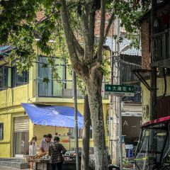 老鼓楼麻辣烫夹馍 여행 사진
