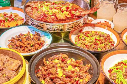 大米果江西土菜館（江北店）