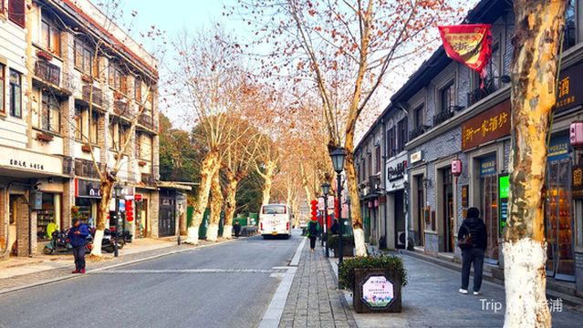 Minguo Fengqing Street