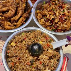 卖龙虾的小伙子(星沙总店) User Photo