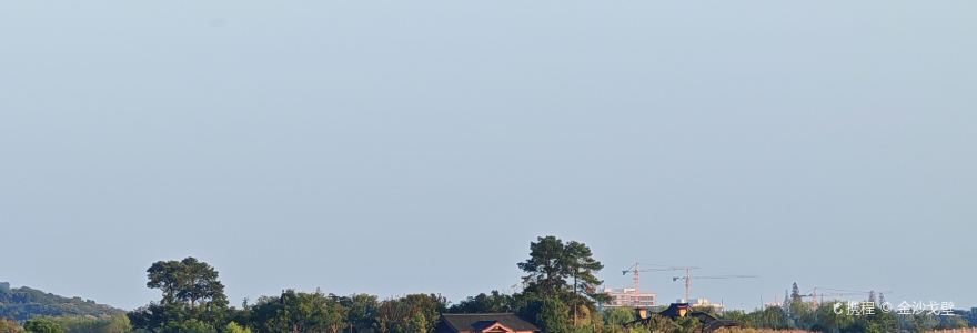 Nanbeihuliuxiangge Restaurant