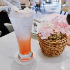 Anniversaire Cafe Minatomirai Yokohama User Photo
