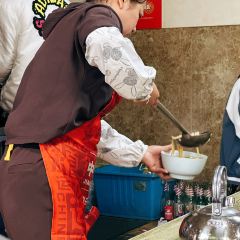Qingzhenlaowuchao Chicken (tiedaokou) 여행 사진