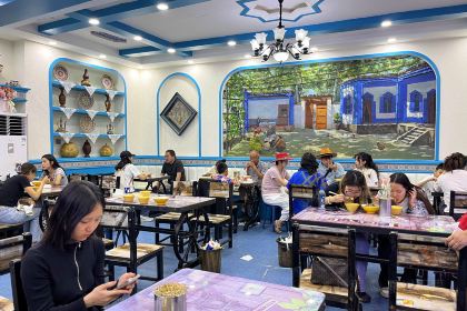 蓝墙面肺子(赛依拉木街店)