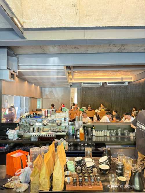 Roast8ry Coffee Flagship Store