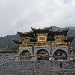 孟获城向野而眠帐篷营地·户外餐厅 User Photo