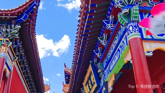 Erlang Mountain Villa Scenic Area