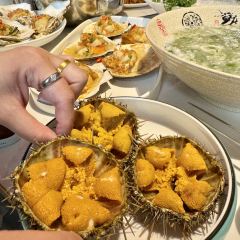 红码头平价海鲜烧烤大排档(海事店) User Photo