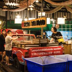 Amporn Seafood Buffet User Photo