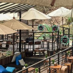 Jungle De Cafe User Photo