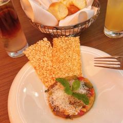 佛山奥克伍德华庭酒店公寓·奥膳房餐吧（千灯湖店） User Photo