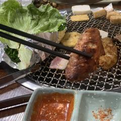 小酒馆主题烤肉(横店分店) User Photo
