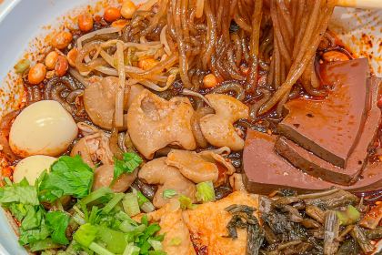 甘食记成都肥肠粉(大卫城店)