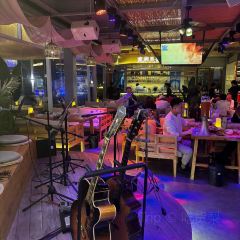 Leean Amoderated User Photo