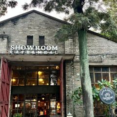 Showroom Cafe User Photo