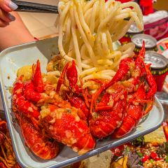 海岛八号龙虾烧烤田鸡(蓝天路总店) 여행 사진