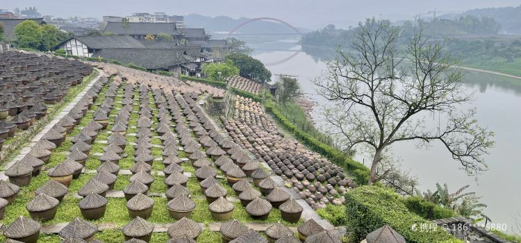 什么都有(尧坝古镇旅游景区店)