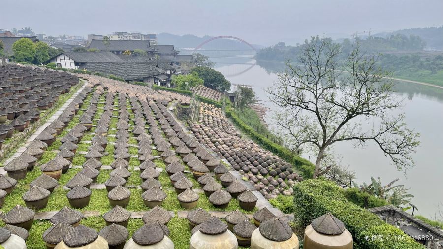 什么都有(尧坝古镇旅游景区店)