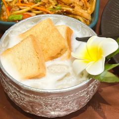 婉泰老挝冰咖啡(曼听公园店) User Photo