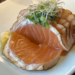 The Salmon User Photo