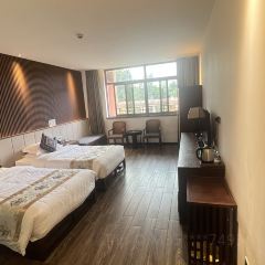 保亭天艺酒店-中餐厅 User Photo