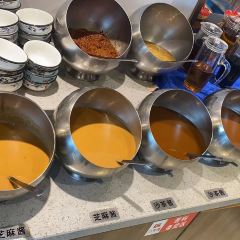 八合里牛肉火锅(东街口店) User Photo