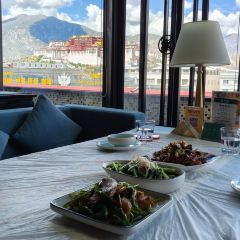 温莎咖啡公馆(布达拉宫景观店) User Photo