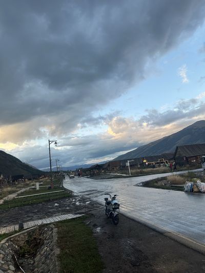 Sayram Lake Tianjingli Resort