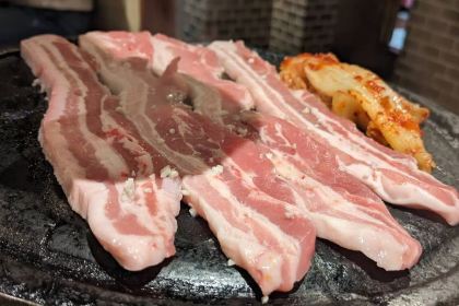 Tonchan Shin-Okubo betsu-kan