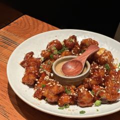 Professor Lee (港汇恒隆店) User Photo