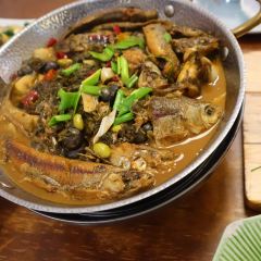 YI FAN CAN TING ảnh của người dùng