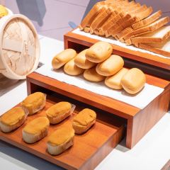 城市便捷酒店(自贡华商西广场万达广场店)·空中观景餐厅 User Photo