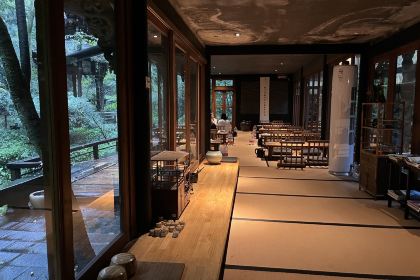 无漏秋山(素食餐厅)