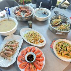 SEAFOOD XIAOBAILOU User Photo