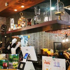 Deqiuhuayuanjiudian-mantuo Coffee Shop User Photo