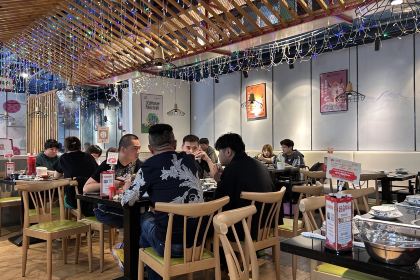 八合里牛肉火锅(万象九宜城店)