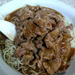 老洪家初恋牛肉饭(赤坎店) User Photo