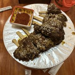 SHENG DE ZHUO LONG CANG GU YAN User Photo