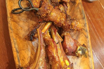 YANG ZHI WEI NANG KENG ROU