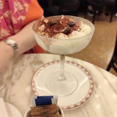 Cova  MONTENAPOLEONE 여행 사진