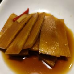 BAI WEI SHI FU User Photo