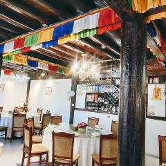 Seasonal Restaurant User Photo
