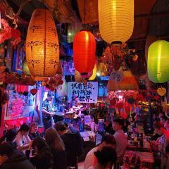 The balcony bar ảnh của người dùng
