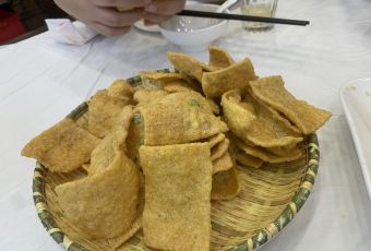 lu zhou tai tai User Photo