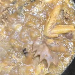 俊家铁锅炖鱼 User Photo